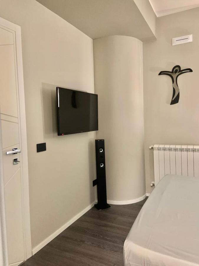 Апартаменты Relais Casa Via Generale Del Buono 13 Милаццо Экстерьер фото